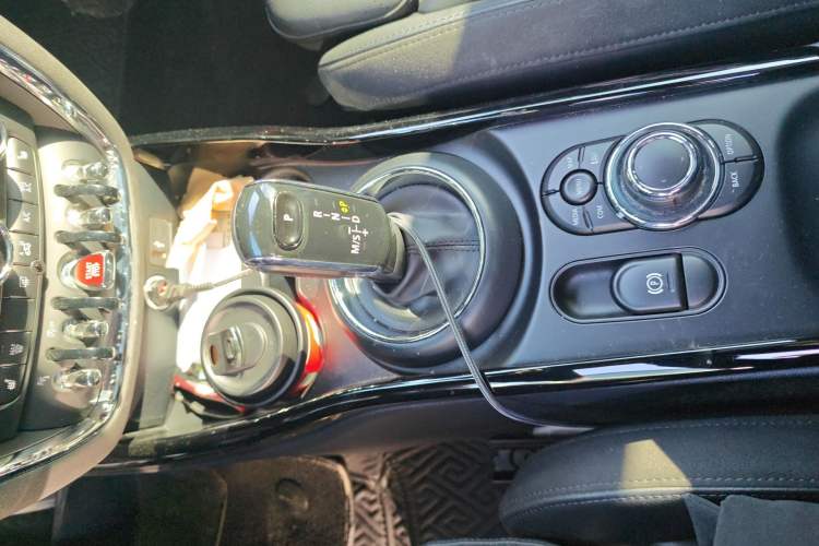 Used MINI JCW CLUBMAN 2022 Refresh 2.0T JOHN COOPER WORKS ALL-IN Gear Lever