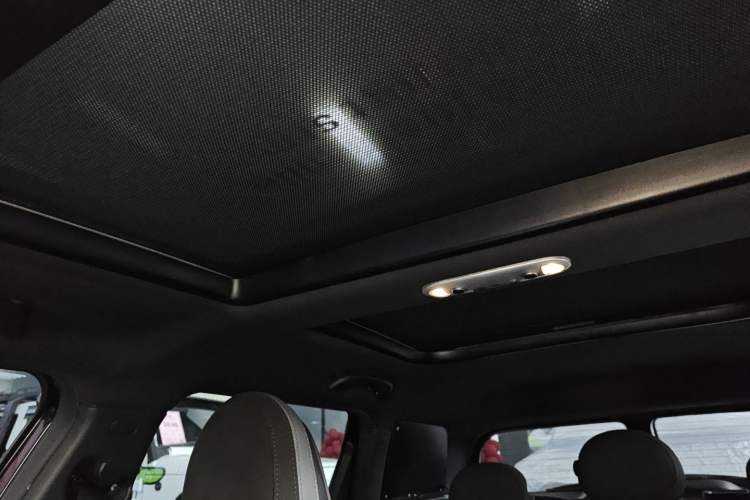 Used MINI JCW CLUBMAN 2022 2.0T JOHN COOPER WORKS ALL-IN Headliner