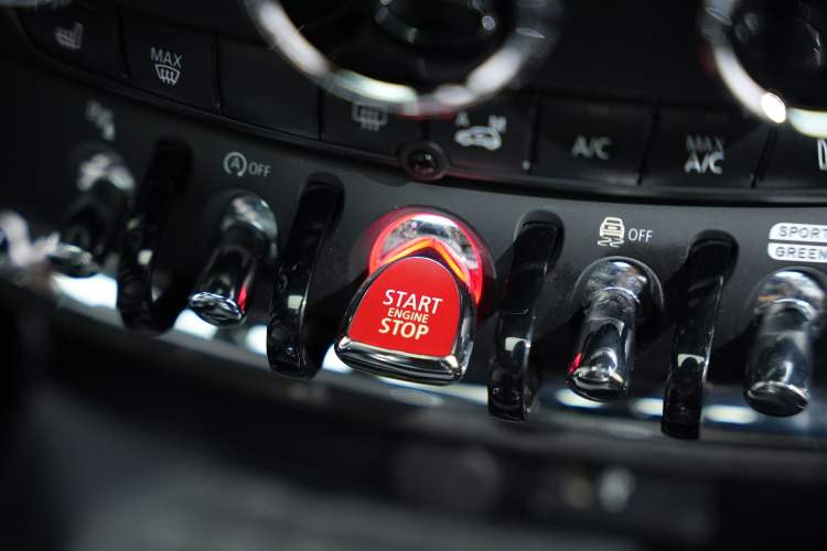 Used MINI JCW CLUBMAN 2022 2.0T JOHN COOPER WORKS ALL-IN Interior 6