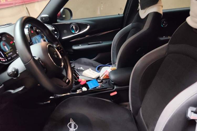 Used MINI JCW CLUBMAN 2022 2.0T JOHN COOPER WORKS ALL-IN Left Front Seat