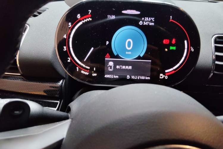 Used MINI JCW CLUBMAN 2022 2.0T JOHN COOPER WORKS ALL-IN Odometer Close Up