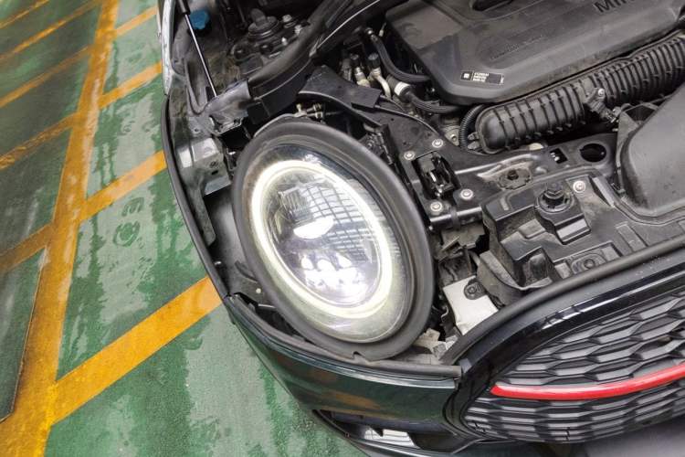 Used MINI JCW CLUBMAN 2022 2.0T JOHN COOPER WORKS ALL-IN Right Front Headlight