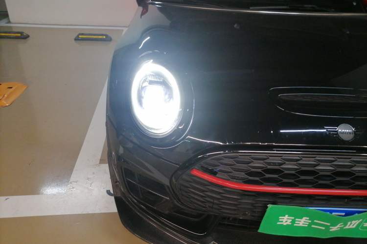 Used MINI JCW CLUBMAN 2022 2.0T JOHN COOPER WORKS ALL-IN Right Front Headlight