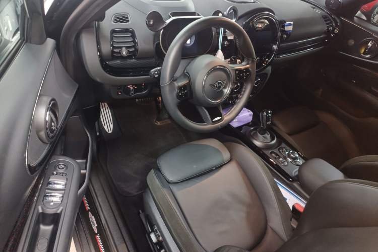 Used MINI JCW CLUBMAN 2022 2.0T JOHN COOPER WORKS ALL-IN Driver Seat