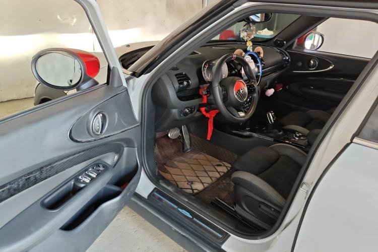 Used MINI JCW CLUBMAN 2022 2.0T JOHN COOPER WORKS ALL-IN Driver Seat