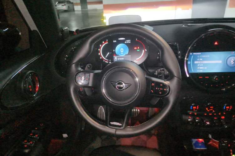 Used MINI JCW CLUBMAN 2022 Refresh 2.0T JOHN COOPER WORKS ALL-IN Steering Wheel
