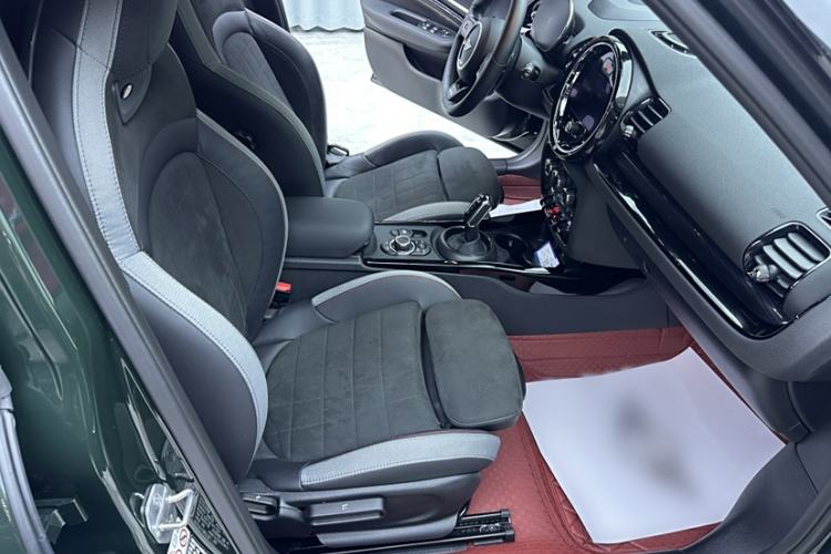 Used MINI JCW CLUBMAN 2022 2.0T JOHN COOPER WORKS ALL-IN Right Front Seat