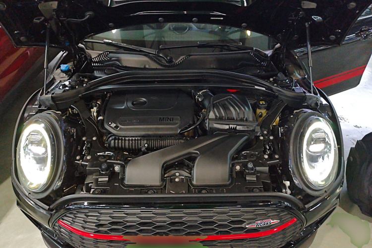 Used MINI JCW CLUBMAN 2023 2.0T JOHN COOPER WORKS ALL-IN Engine Bay
