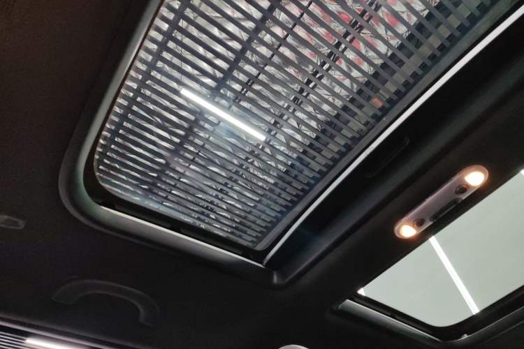 Used MINI JCW CLUBMAN 2023 2.0T JOHN COOPER WORKS ALL-IN Headliner
