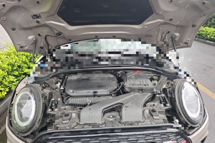 Used MINI JCW CLUBMAN 2023 2.0T JOHN COOPER WORKS ALL-IN Engine Bay