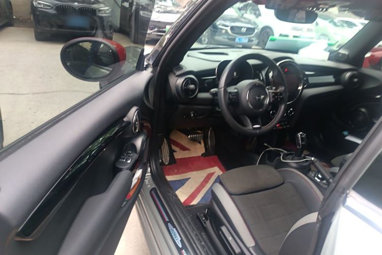 Used MINI JCW CLUBMAN 2023 Facelift 2.0T JOHN COOPER WORKS ALL-IN Driver Seat