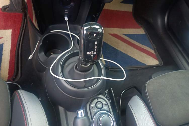 Used MINI JCW CLUBMAN 2023 Facelift 2.0T JOHN COOPER WORKS ALL-IN Gear Lever