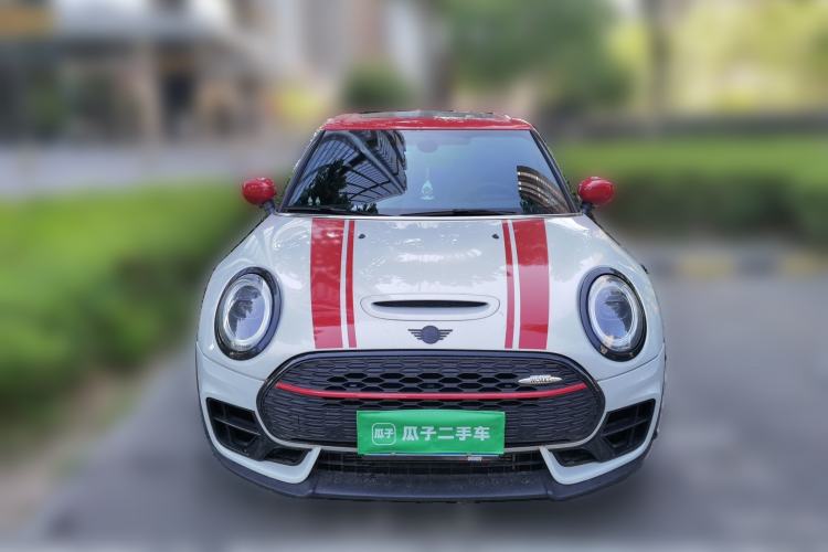 Used MINI JCW CLUBMAN 2023 2.0T JOHN COOPER WORKS ALL-IN Front