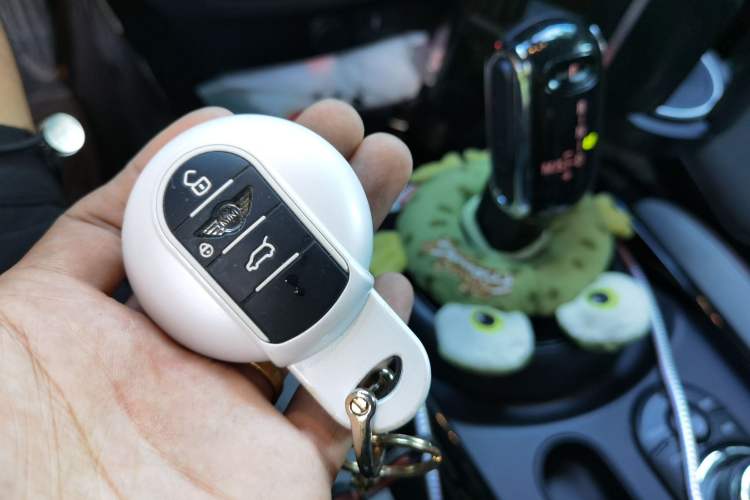 Used MINI JCW CLUBMAN 2023 2.0T JOHN COOPER WORKS ALL-IN Vehicle Key