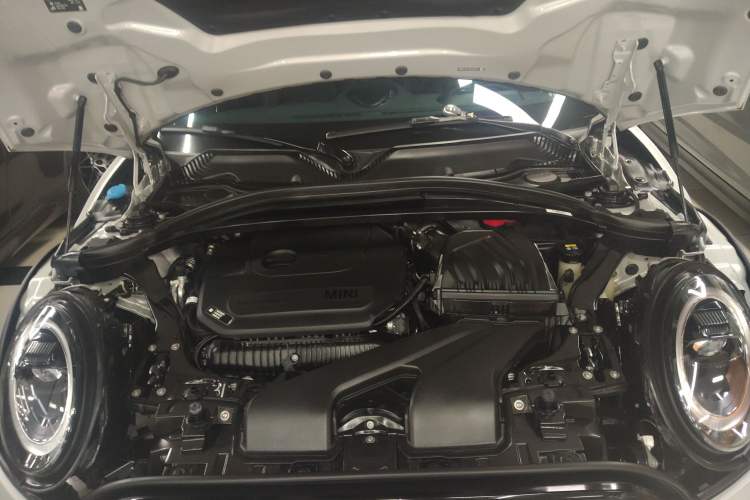 Used MINI JCW CLUBMAN 2023 Facelift 2.0T JOHN COOPER WORKS ALL-IN Engine Bay