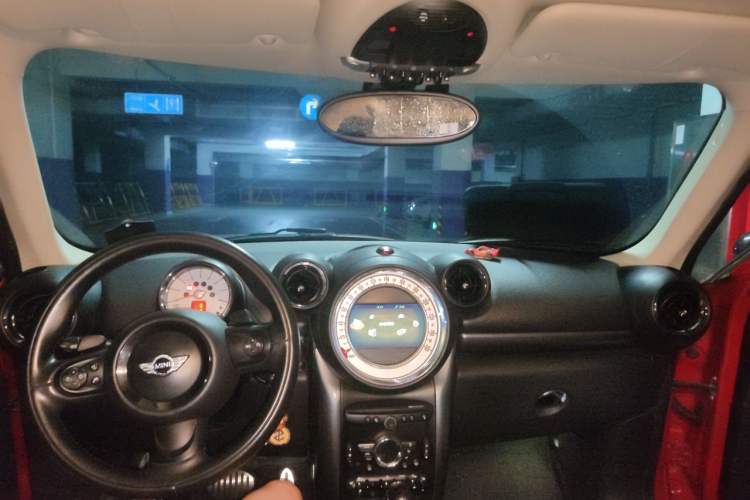 Used MINI JCW PACEMAN 2013 1.6T JOHN COOPER WORKS ALL4 Center Console