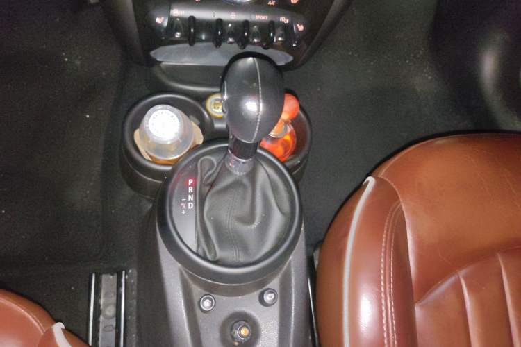 Used MINI JCW PACEMAN 2013 1.6T JOHN COOPER WORKS ALL4 Gear Lever