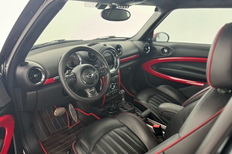 Used MINI JCW PACEMAN 2014 1.6T JOHN COOPER WORKS ALL4 Interior 2
