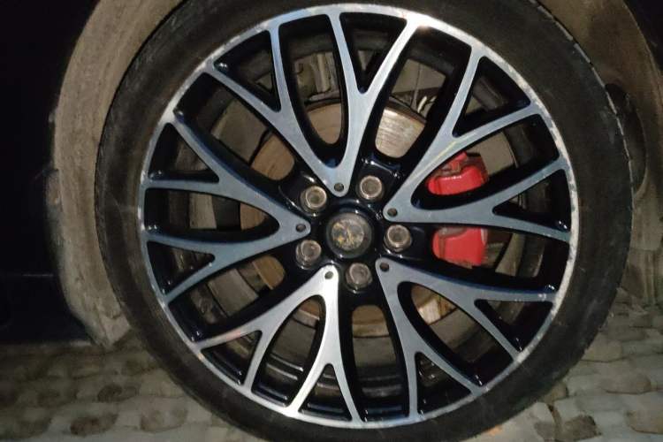 Used MINI JCW PACEMAN 2014 1.6T JOHN COOPER WORKS ALL4 Right Front Wheel Hub
