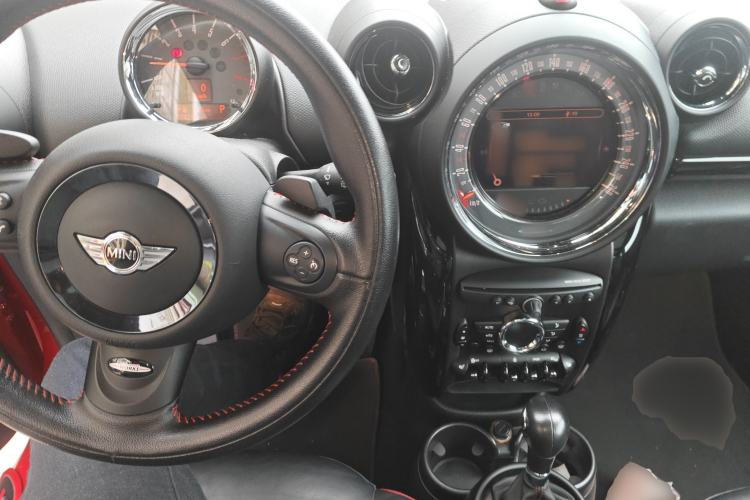 Used MINI JCW PACEMAN 2014 1.6T JOHN COOPER WORKS ALL4 Center Console