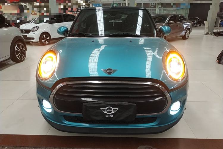 Used MINI 2018 1.5T COOPER CABRIO Artist Front