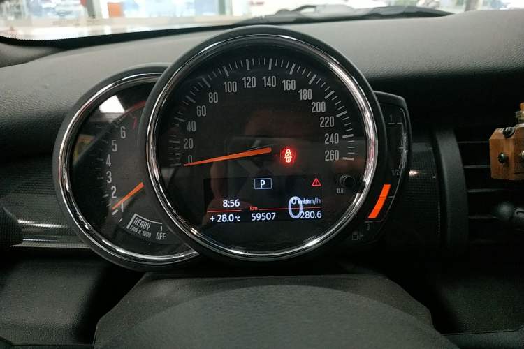Used MINI 2018 1.5T COOPER CABRIO Artist Instrument Cluster