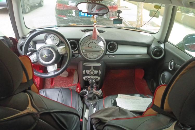 Used MINI 2007 1.6L COOPER Excitement Center Console