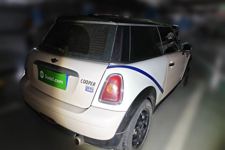 Used MINI 2007 1.6L COOPER Excitement Rear Right 45 Deg