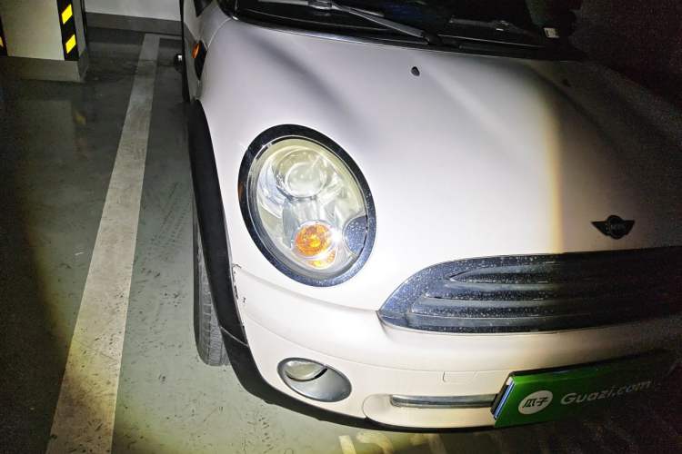 Used MINI 2007 1.6L COOPER Excitement Right Front Headlight