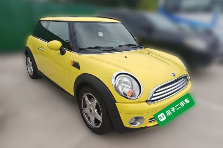 Used MINI 2007 1.6L COOPER Fun Front Right 45 Deg