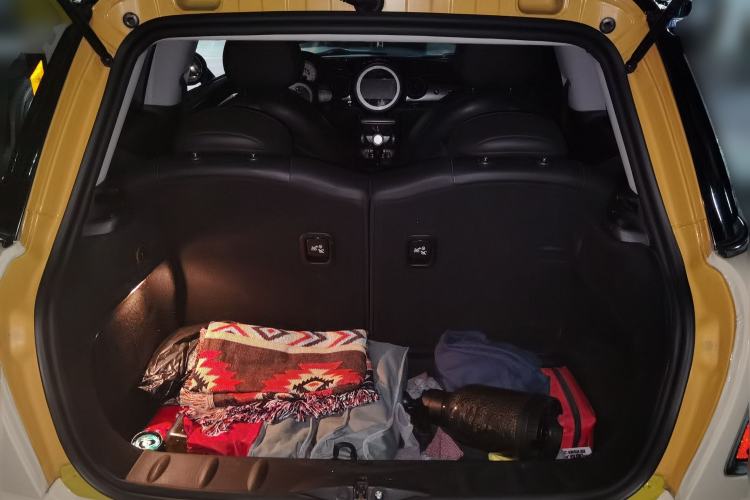 Used MINI 2007 1.6L COOPER Excitement Trunk