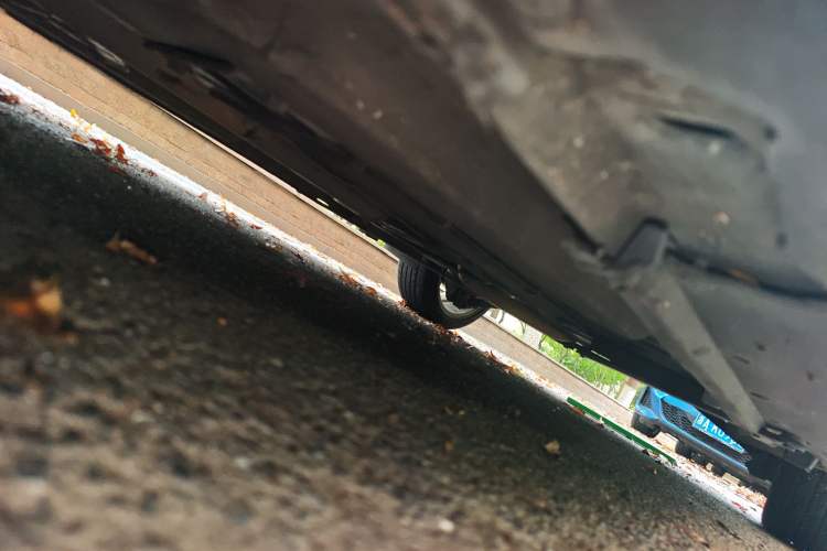 Used MINI 2009 1.6L COOPER CABRIO Chassis Front Left