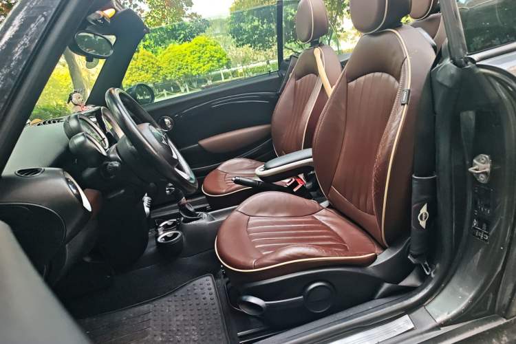 Used MINI 2009 1.6L COOPER CABRIO Left Front Seat