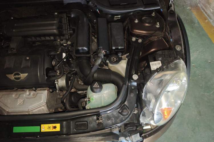 Used MINI 2010 1.6L COOPER 50 Mayfair Engine Bay Left