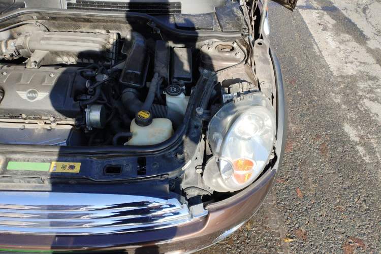 Used MINI 2010 1.6L COOPER 50 Mayfair Engine Bay Left