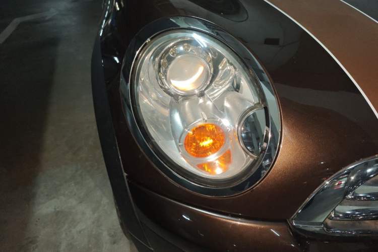 Used MINI 2010 1.6L COOPER 50 Mayfair Right Front Headlight