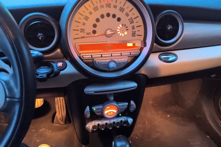 Used MINI 2010 1.6T COOPER S 50 Camden Audio And AC Panel