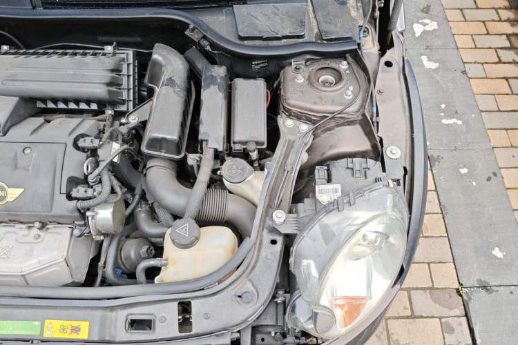 Used MINI 2010 1.6L COOPER 50 Mayfair Engine Bay Left