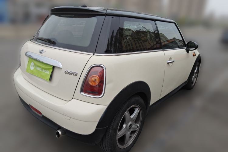Used MINI 2010 1.6L COOPER Cheer Rear Right 45 Deg