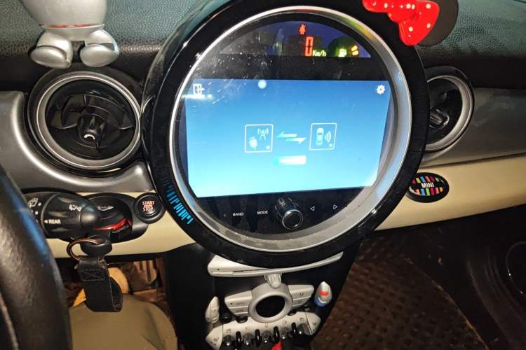 Used MINI 2010 1.6L COOPER 50 Mayfair Audio And AC Panel