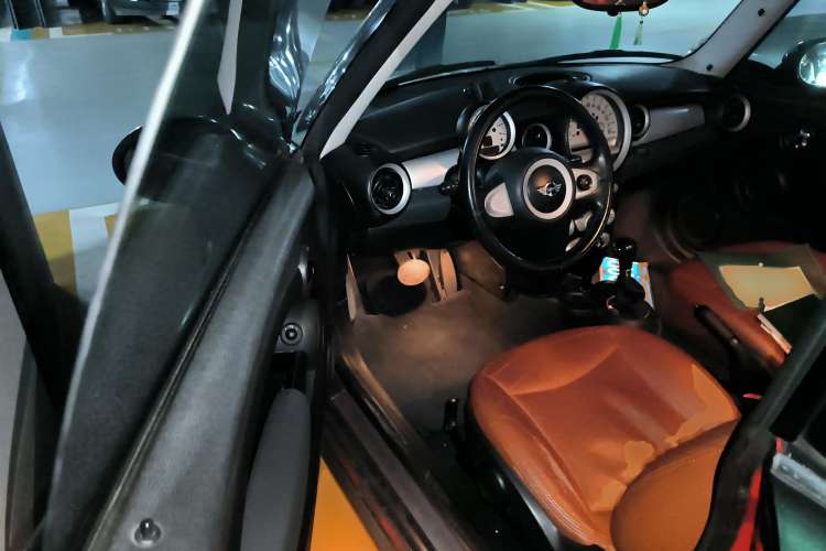 Used MINI 2010 1.6L COOPER Cheer Driver Seat