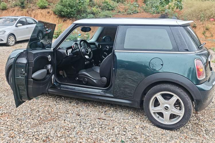 Used MINI 2010 1.6L COOPER Cheer Exterior 8
