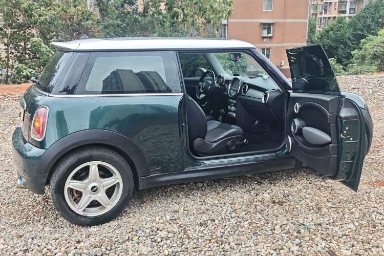 Used MINI 2010 1.6L COOPER Cheer Exterior 9