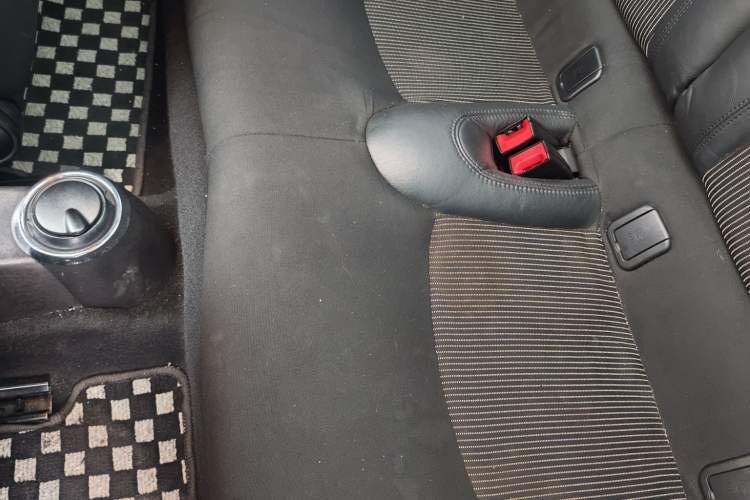 Used MINI 2010 1.6L COOPER Cheer Interior 4