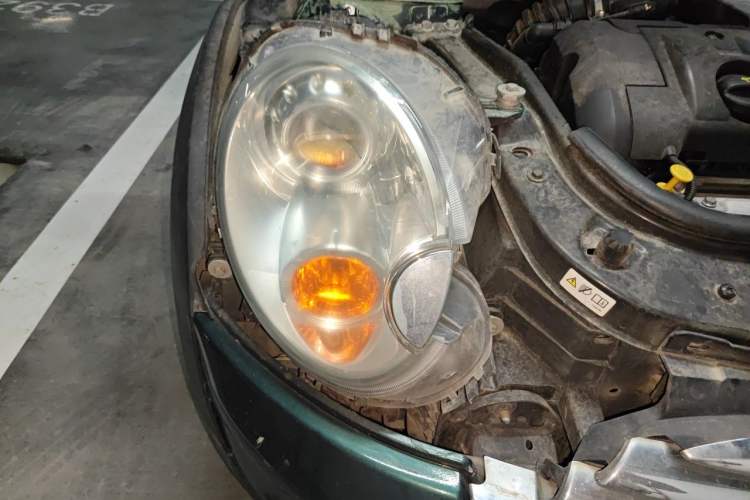 Used MINI 2010 1.6L COOPER 50 Mayfair Right Front Headlight