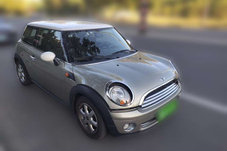Used MINI 2010 1.6L COOPER Cheer Front Right 45 Deg