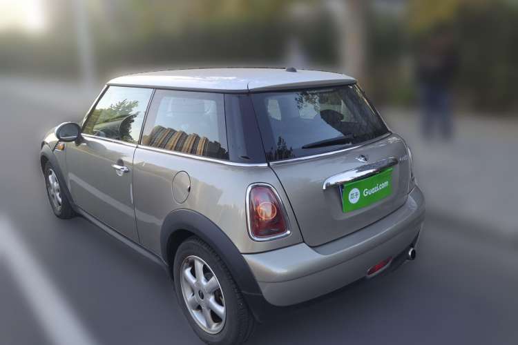 Used MINI 2010 1.6L COOPER Cheer Rear Left 45 Deg
