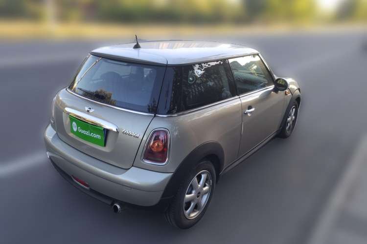 Used MINI 2010 1.6L COOPER Cheer Rear Right 45 Deg