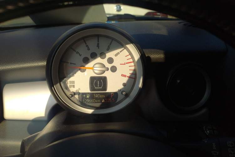 Used MINI 2010 1.6L COOPER Cheer Instrument Cluster