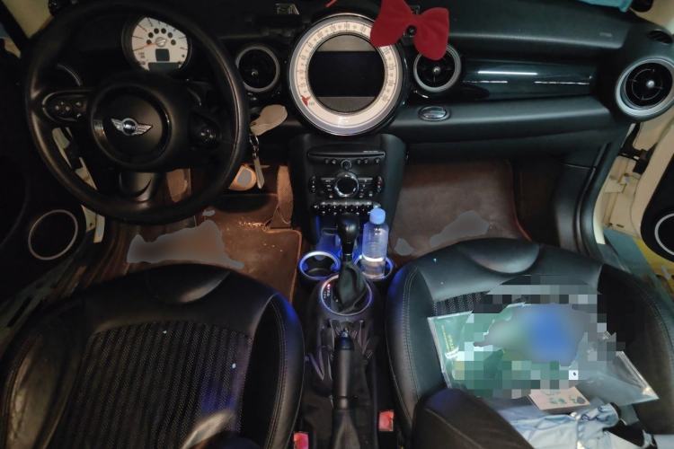 Used MINI 2011 1.6L COOPER Excitement Center Console